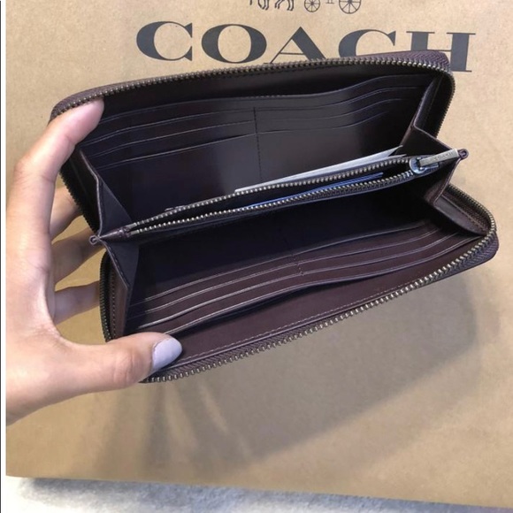 NWT Coach Set-Oxblood Lexy Bag w/ Dice Motif Wallet & Change Purse!! 🎲🎲 - Picture 10 of 10